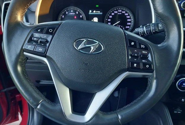 Hyundai Tucson cena 93800 przebieg: 120000, rok produkcji 2019 z Dobrzyca małe 631